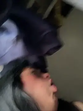 Snapshot of LiaCollings chatting on 02/04/26, 12:00 LiaCollings online show from 02/04/26, 12:00