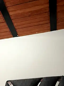 LiaCollings online show from 11/19/25, 12:16