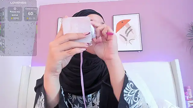  Saandy online show from 04/08/26, 11:33