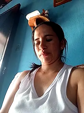 Snapshot of brutal_sex_love chatting on 03/03/26, 01:29 brutal sex love online show from 03/03/26, 01:29