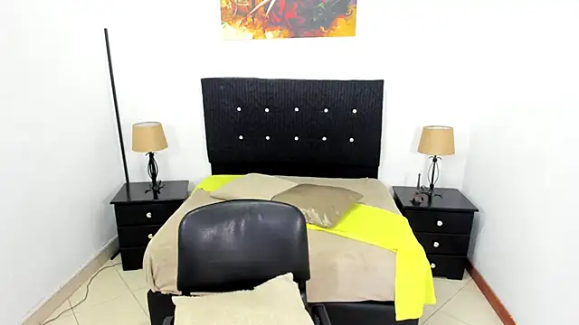 Snapshot of maikol_monstercock chatting on 09/14/25, 04:13 maikol monstercock online show from 09/14/25, 04:13