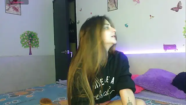 emily cooper t online show from 09/30/25, 03:01