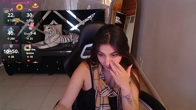 Snapshot of emily_cooper_t chatting on 03/02/26, 08:05 emily cooper t online show from 03/02/26, 08:05