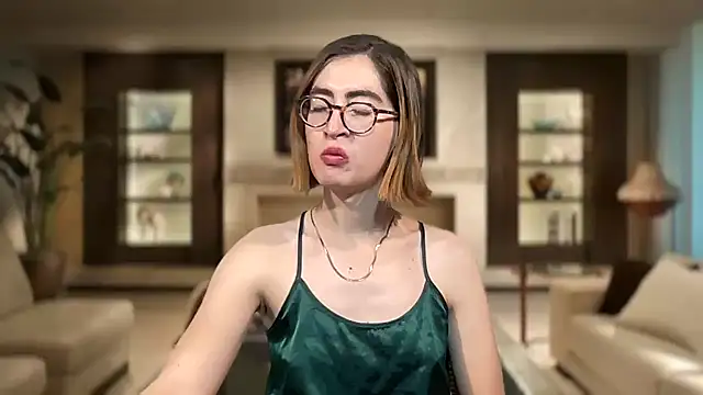 rousseblossom online show from 11/01/25, 11:42