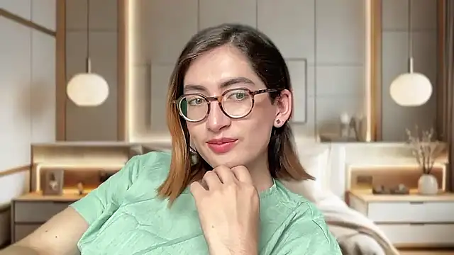 rousseblossom online show from 01/11/26, 06:37