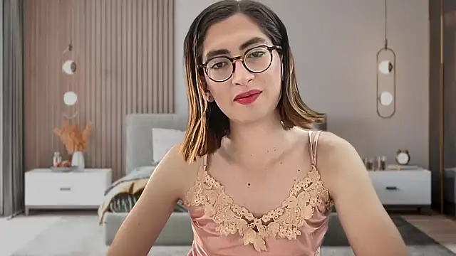 rousseblossom online show from 02/05/26, 01:01