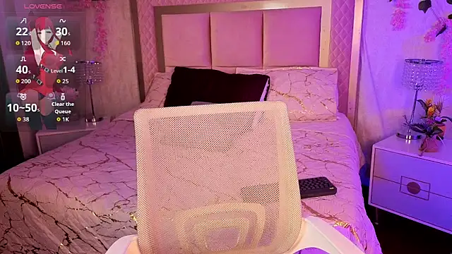 AlanaOdison online show from 11/14/25, 08:56