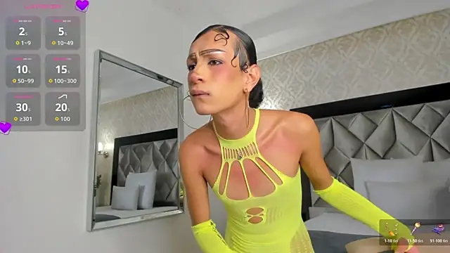 Layla Mackenzie online show from 11/13/25, 04:05