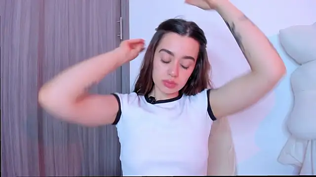 MissLana77 online show from 03/05/26, 01:13