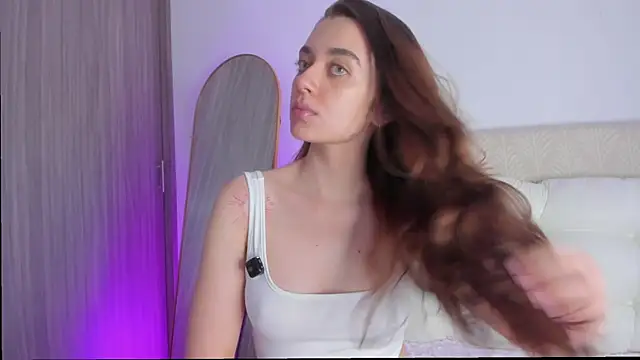 MissLana77 online show from 06/24/26, 01:37