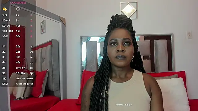 Emilly roaa online show from 03/03/26, 06:26