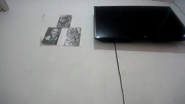 Snapshot of Foxy_Lovex chatting on 10/03/25, 09:38 Foxy Lovex online show from 10/03/25, 09:38