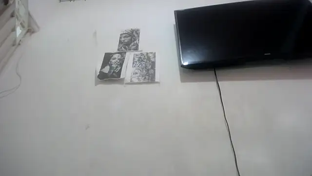 Snapshot of Foxy_Lovex chatting on 11/25/25, 09:26 Foxy Lovex online show from 11/25/25, 09:26