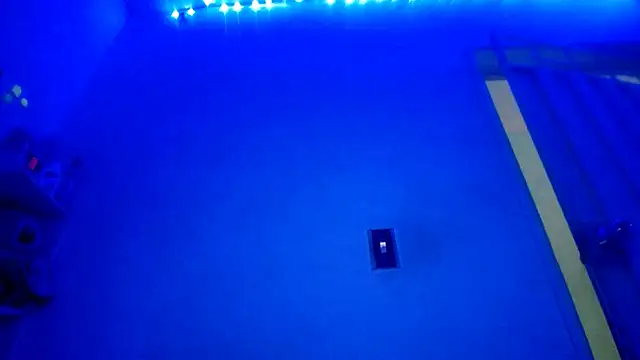 Snapshot of Foxy_Lovex chatting on 11/07/25, 01:10 Foxy Lovex online show from 11/07/25, 01:10