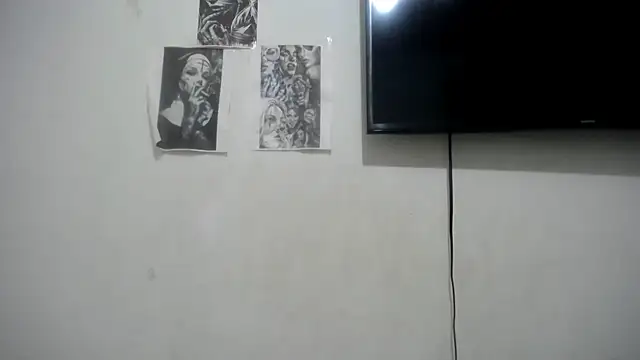 Foxy Lovex online show from 12/21/25, 10:43