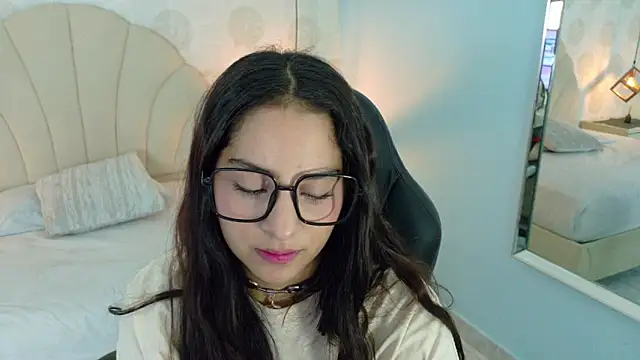 AIXATRISTA1 online show from 03/03/26, 07:43