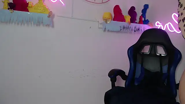 lycoris 19 online show from 11/24/25, 08:53