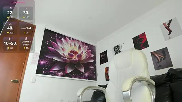 lycoris 19 online show from 11/10/25, 08:58