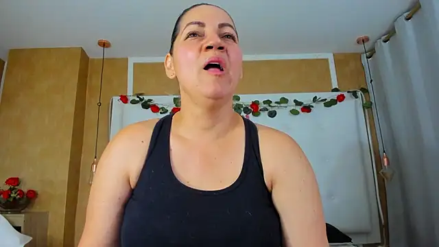 Heidy milf online show from 03/16/26, 08:44