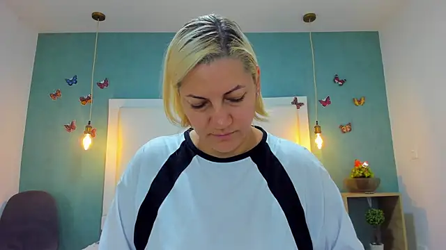 Heidy milf online show from 10/08/25, 07:58