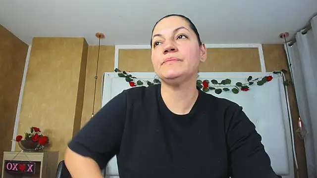 Heidy milf online show from 05/22/26, 08:29