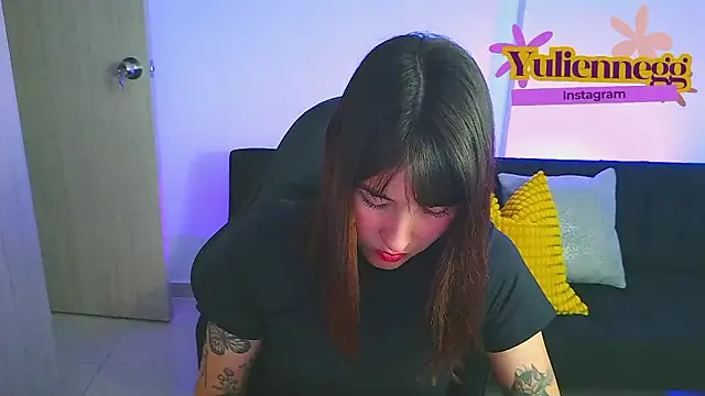 Yulienneg online show from 02/07/26, 01:13