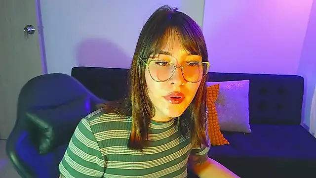 Yulienneg online show from 02/28/26, 02:11