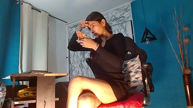 hanna mooreee online show from 01/15/26, 07:06