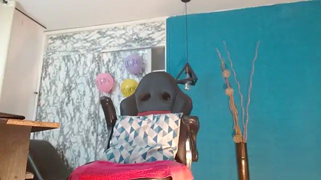 hanna mooreee online show from 04/09/26, 07:09