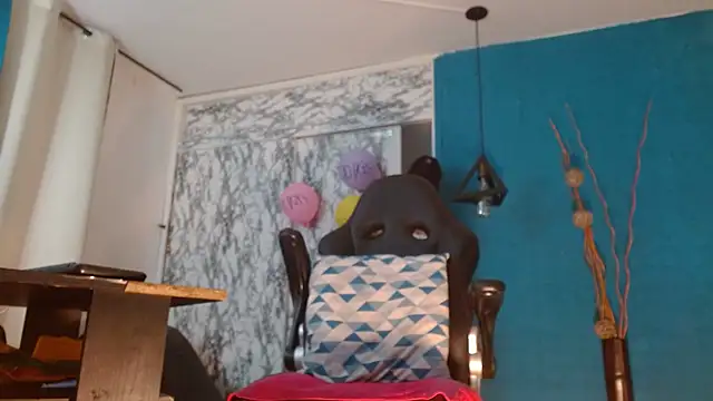 hanna mooreee online show from 04/10/26, 07:21