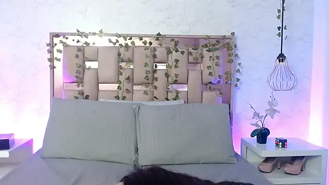 Snapshot of ScarlettRox chatting on 09/26/25, 11:39 ScarlettRox online show from 09/26/25, 11:39