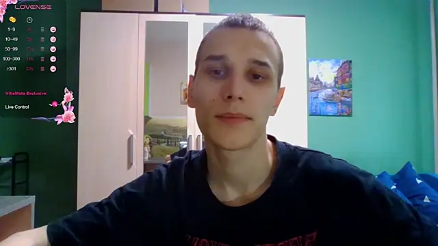 your   honeyy online show from 04/04/26, 08:32