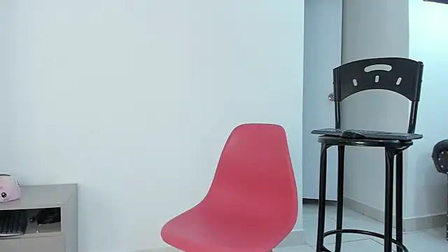 Snapshot of Angellit_Afrodita_ chatting on 10/14/25, 11:55 Angellit Afrodita online show from 10/14/25, 11:55