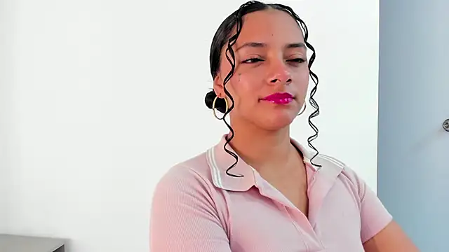 Snapshot of Angellit_Afrodita_ chatting on 11/07/25, 11:04 Angellit Afrodita online show from 11/07/25, 11:04