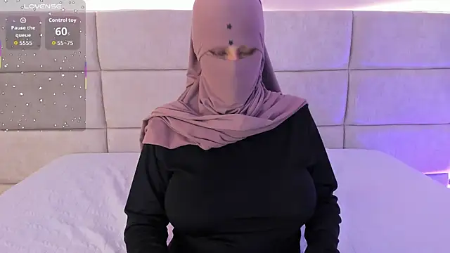 Nadiaa online show from 06/11/26, 07:33