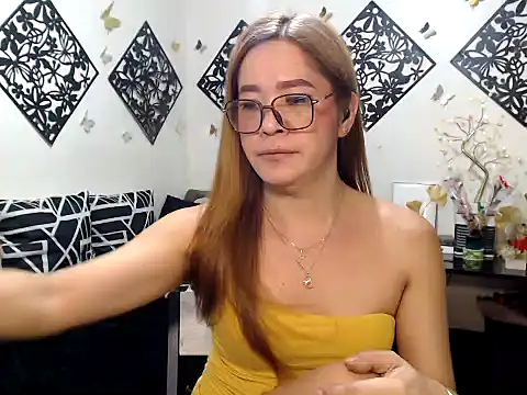 Snapshot of TheMISTRESSx69 chatting on 06/04/26, 02:38 TheMISTRESSx69 online show from 06/04/26, 02:38