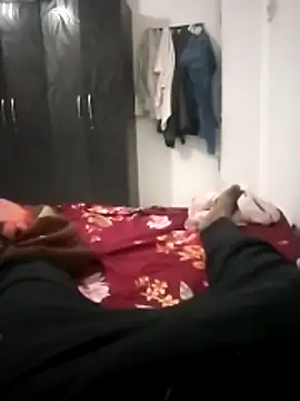 have A fun3276 online show from 11/23/25, 06:51