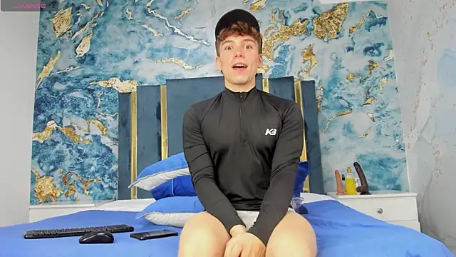 TaylerWhite online show from 11/30/25, 12:17