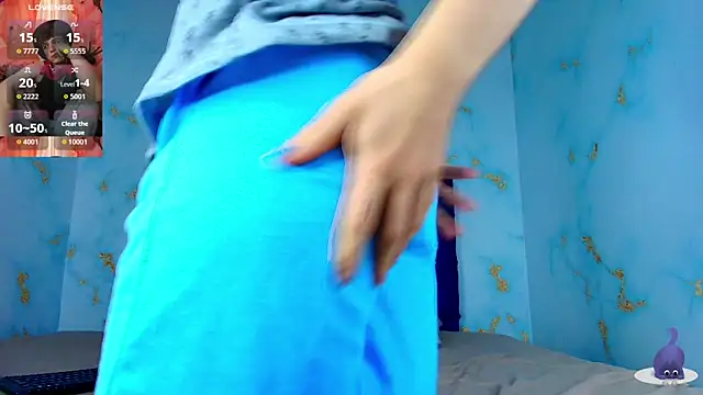 TaylerWhite online show from 11/03/25, 12:53