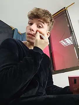 TaylerWhite online show from 11/16/25, 12:32