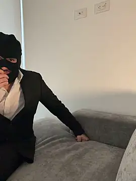 Snapshot of la_machhi chatting on 03/31/26, 10:45 la machhi online show from 03/31/26, 10:45