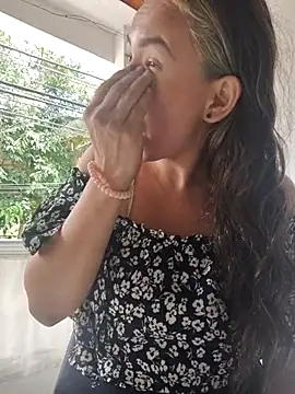 marly charm  online show from 10/17/25, 04:42