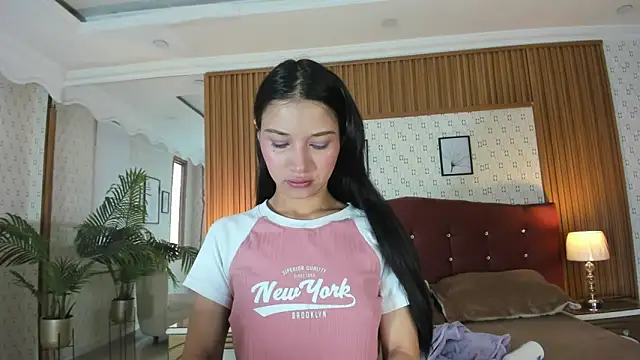 Sophie Calloway online show from 03/25/26, 02:16