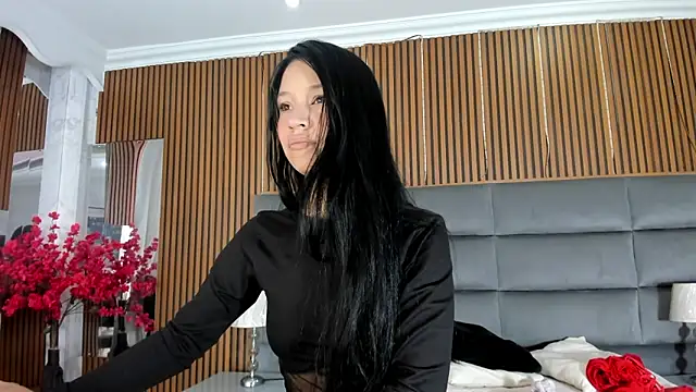 Snapshot of Sophie_Calloway chatting on 04/21/26, 01:17 Sophie Calloway online show from 04/21/26, 01:17