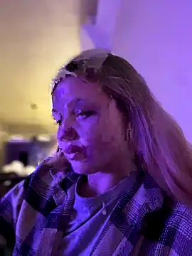 Emaline Fane online show from 12/19/25, 06:21