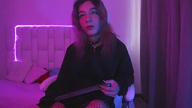 MilkWhore1 online show from 03/06/26, 08:04