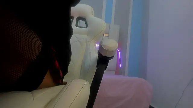 MilkWhore1 online show from 02/10/26, 07:24