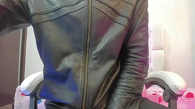 MilkWhore1 online show from 03/02/26, 07:43