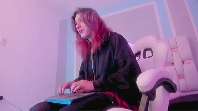 MilkWhore1 online show from 01/07/26, 08:03