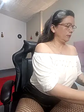 SolVegaNaciente online show from 10/25/25, 03:17